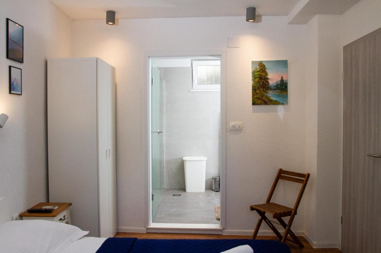 Villa Old Stone House In Historical Area Split Exterior foto